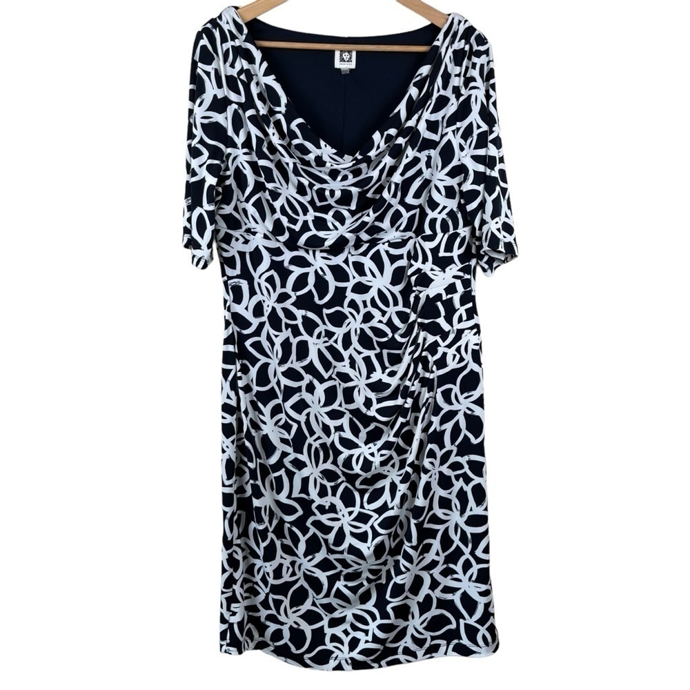 Anne Klein Black & White Floral Patterned Stretchy Dress with Side Ruching Sz 16